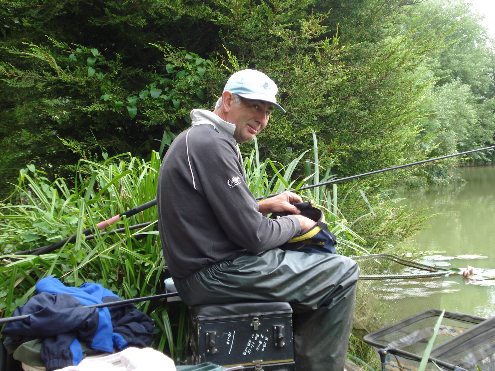 [Les+July+19th+09.JPG]