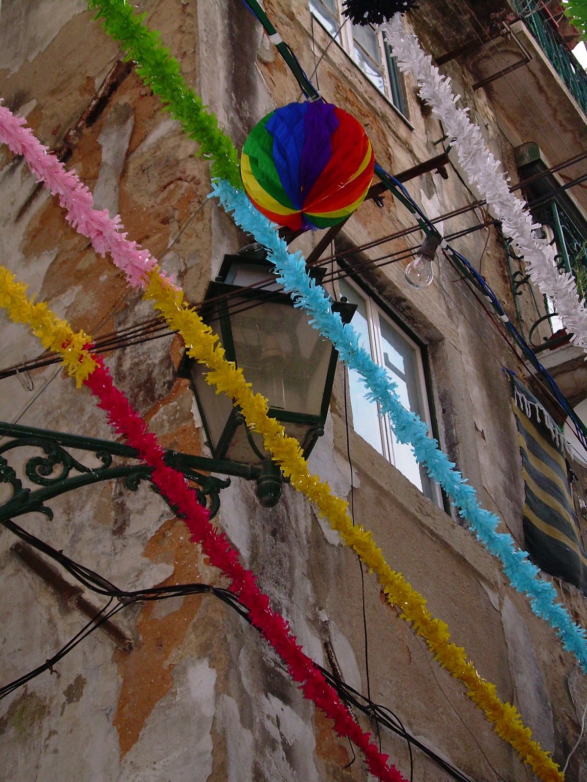 [alfama.JPG]