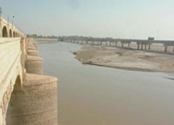 The "Empty" Indus River from Sukkur