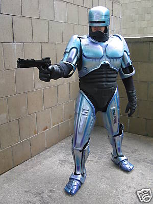 [robo1.JPG]