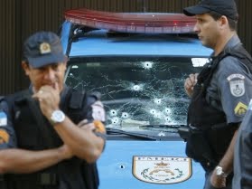 [813364.pms_baleados_rio_lagoa__brasil_209_279.jpg]