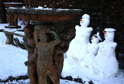 Marmousets et bonhommes de neige guillaume lelasseux 2009