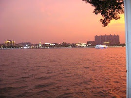 Sunset on the Pearl River cruise