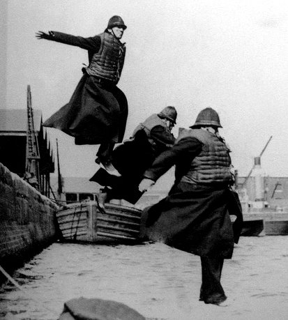 [flying+policemen.jpg]