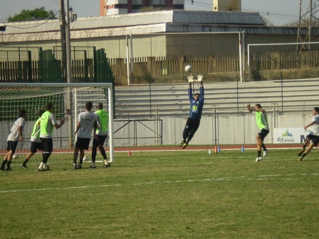 SÉRIE B: Em jogos atrasados, Vitória quer liderança e Sport defende  invencibilidade - GF Esporte