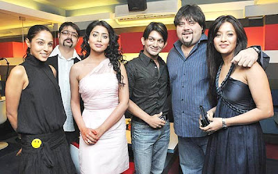 Reema, Shriya party at Mocha | Local Movies