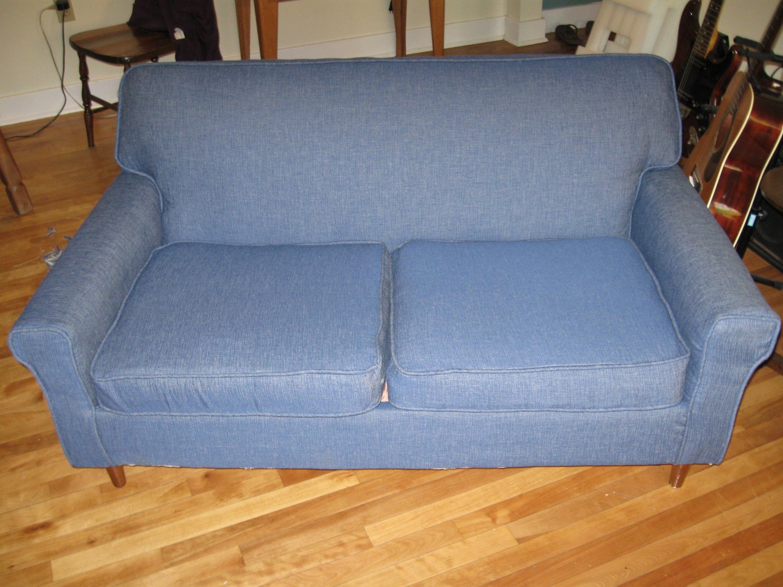 Funemployment DIY the long awaited couch reupholstery (part 2)