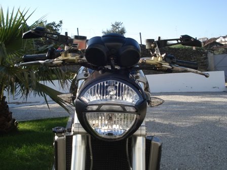 FAROL 696