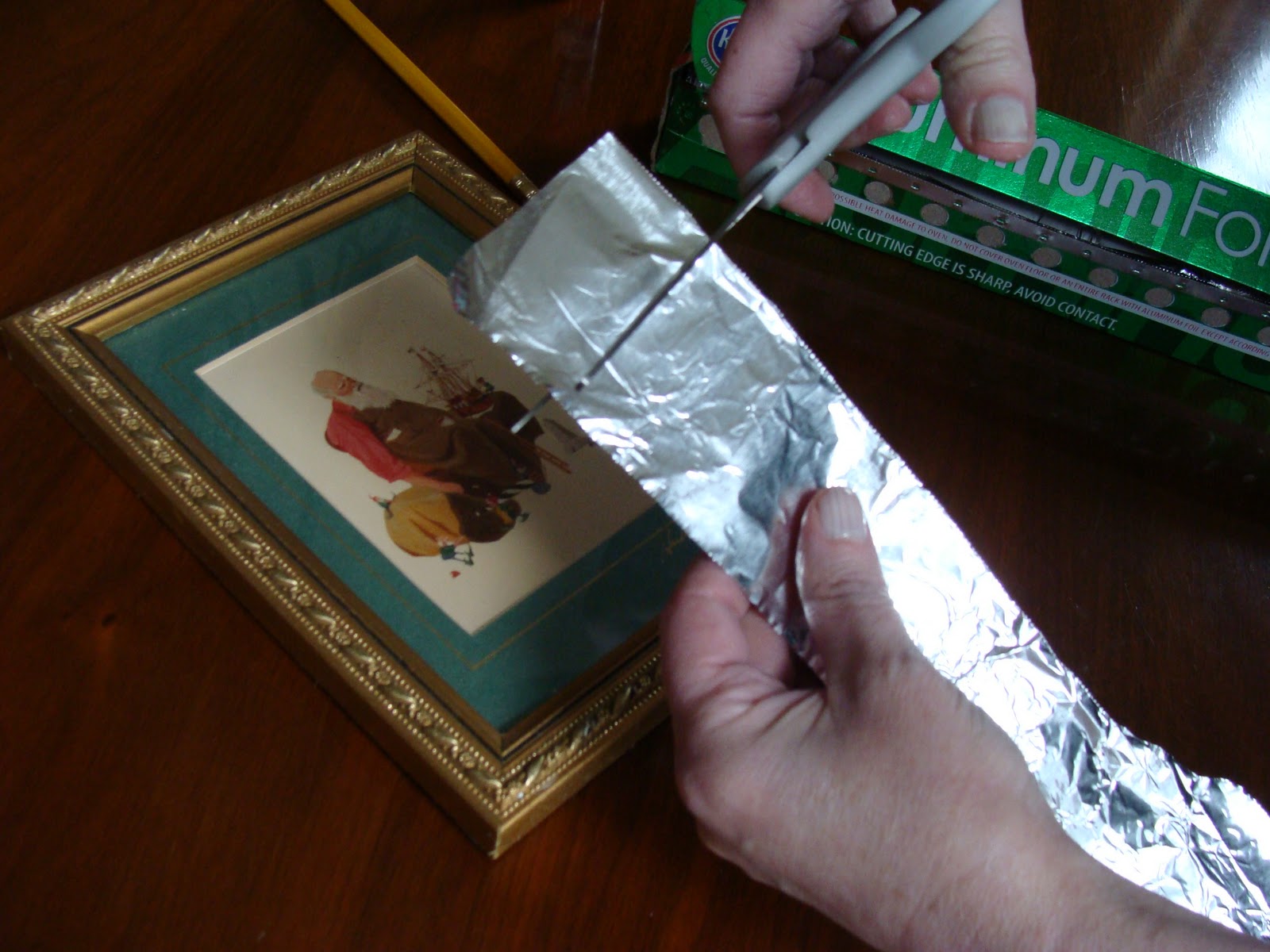 braxton and yancey DIY "silver leaf" picture frames