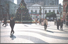 Macau's main town  centre ,"Senado Square".(Thursday 15-12-2005)