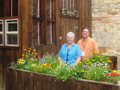 Nellie and Roland Lee at the Maynard Dixon Country 2009 event sponsored by the Thunderbird Foundation in Mt. Carmel Utah