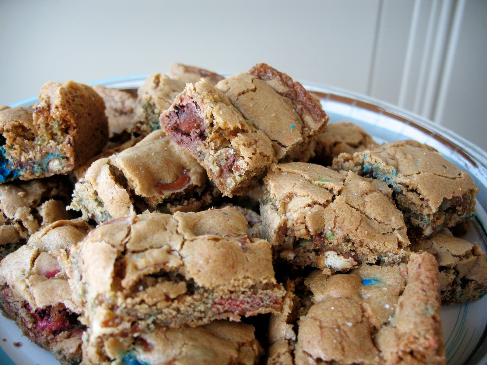 Chocolate Chip Pretzel M&M Cookie Bars