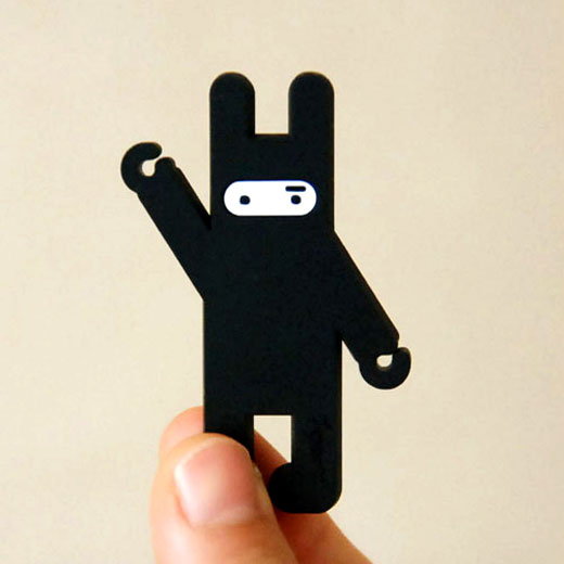 [jstory_ninja_cable_manager3.jpg]