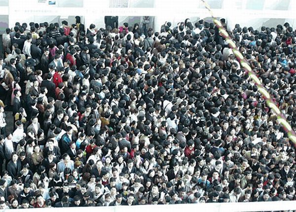 [job_fair_in_china_03.jpg]