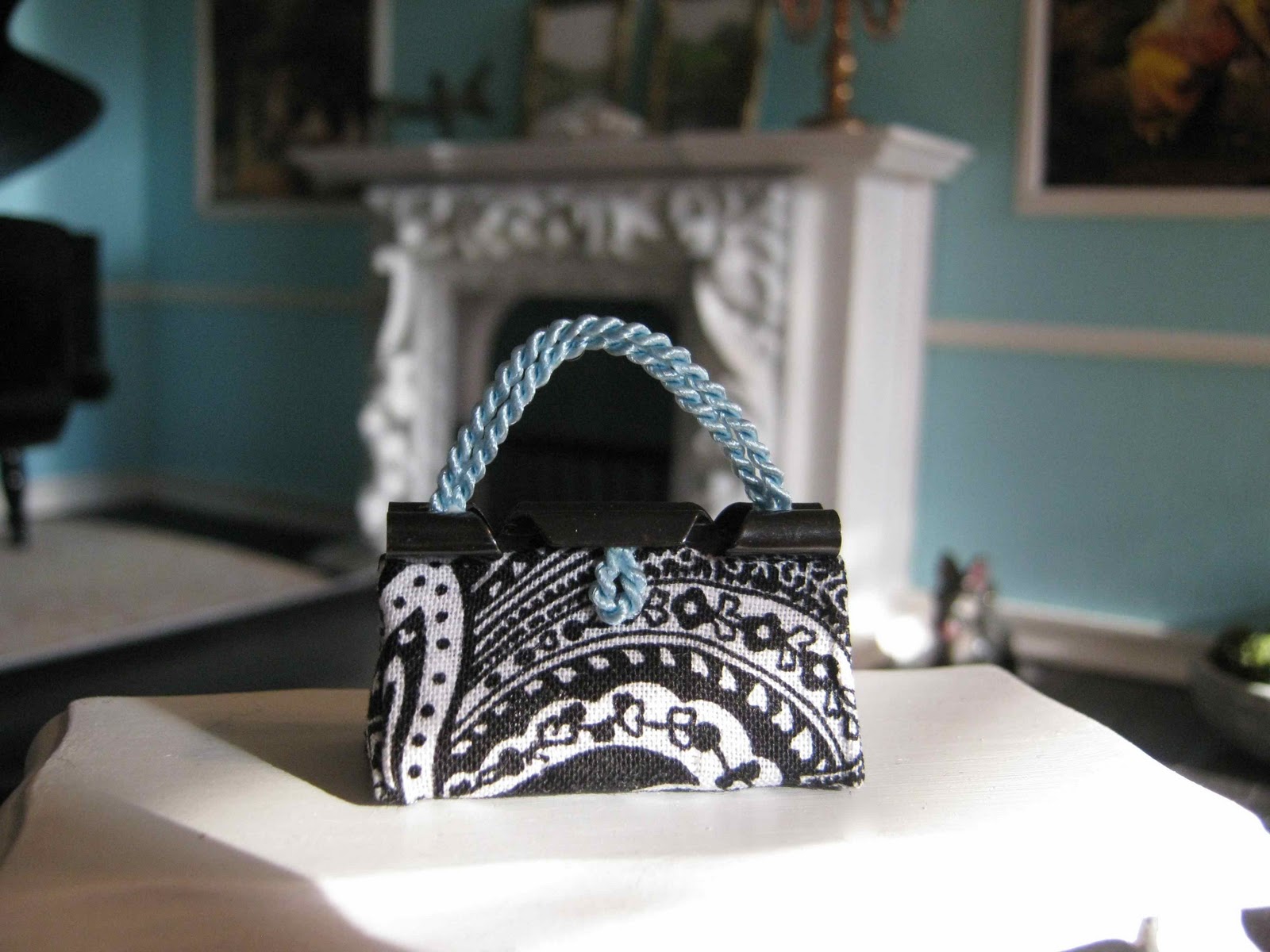 Knotty By Nature Miniature binder clip handbags yay for quickie mini purses!