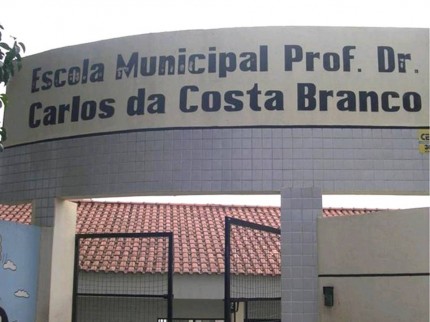 E.M. PROF. DR. CARLOS COSTA BRANCO