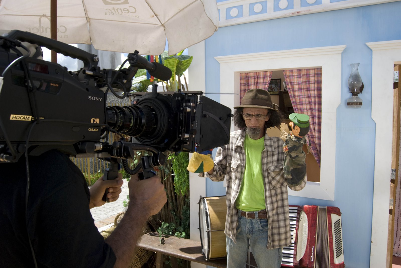 [0266.making+of.sao+joao+brilux.06052008.jpg]