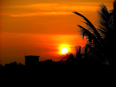Roshographs: Sun Rise over Adam's Peak