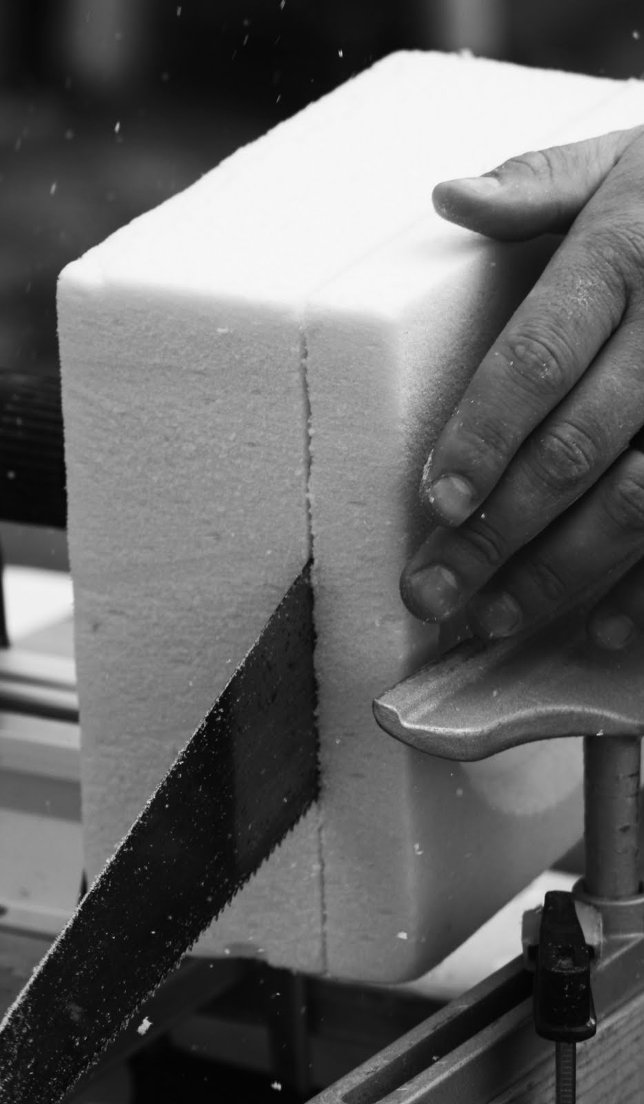 [sawing_foam.jpg]