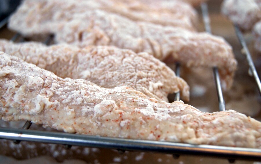 Home Cooking with Sonya Red Lobster's Chicken Tenders w/ Honey Mustard