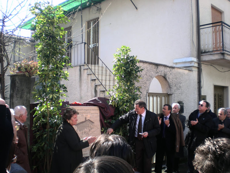 Dedica della lapide commemorativa del monastero di Nilo a Valleluce