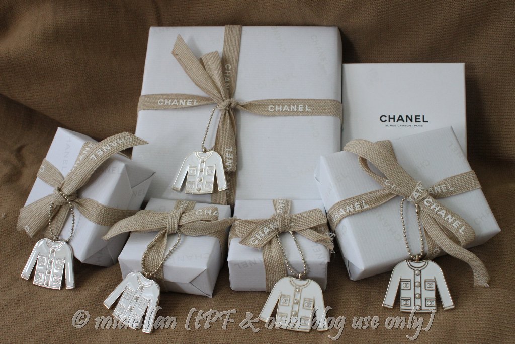 Mia's Armoire: Chanel Chanel Chanel!! See my fresh little Cruise2011  buys..:D