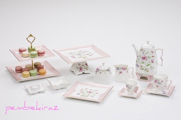 PEMBE KİRAZ Bernardo Çay Takımı