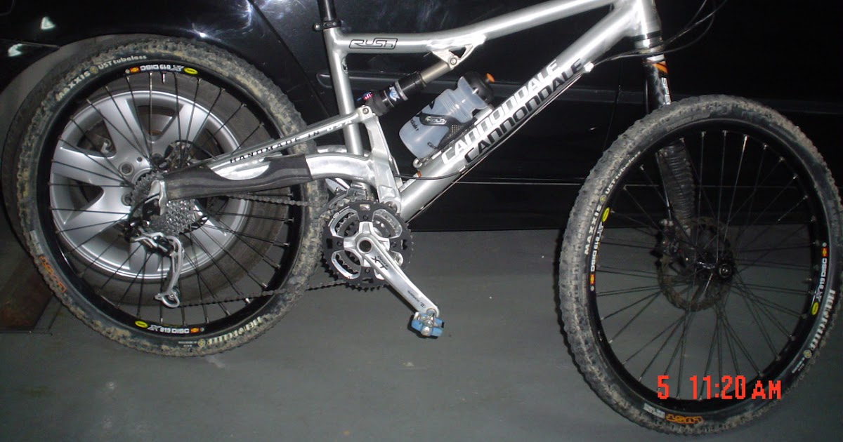 el blog de TROKOLO: MI GARAJE DE BICIS