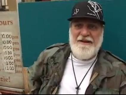 [Joe+Ruso-Epic+Beardman-Bus+Fight.jpg]