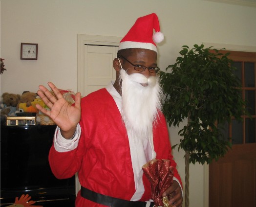 [BlackSanta05-01.jpg]