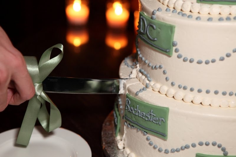 Kitchen Trial and Error chai (+ mini wedding cake)