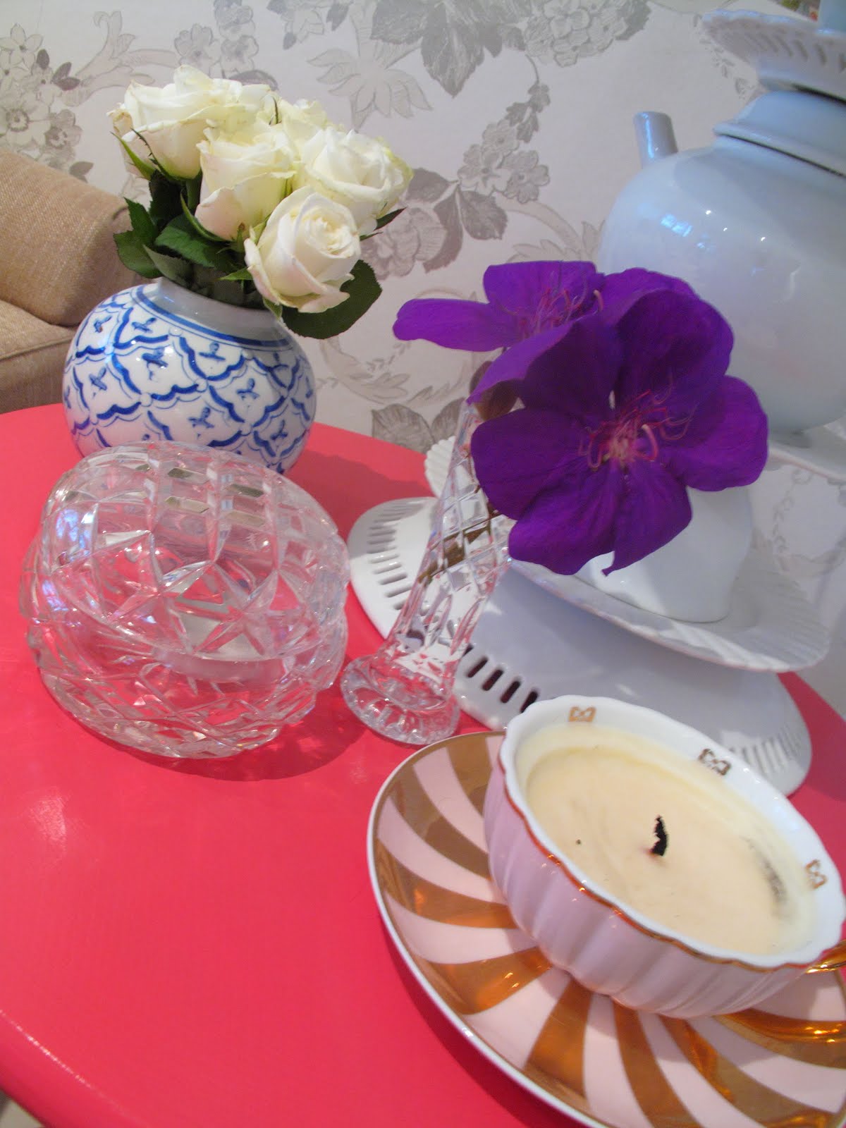 [Pink+Side+Table+1.JPG]
