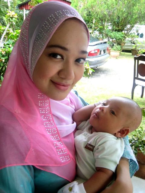 Ernie Khairina