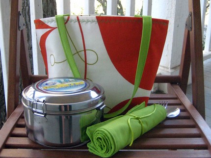 [lunch_kits.jpg]