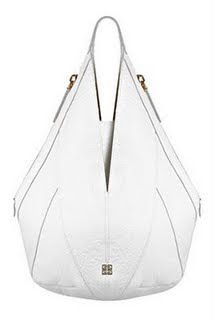 Givenchy_white_bag@marielscastle.blogspot.com