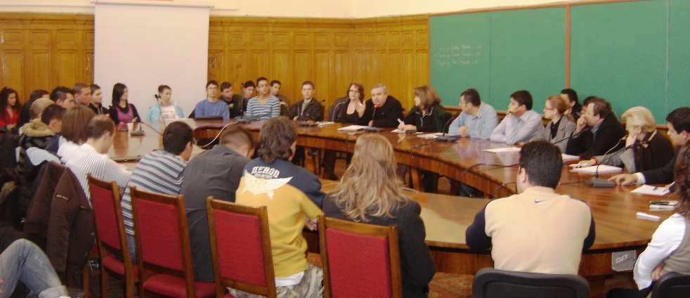 [dezbatere+galati.JPG]
