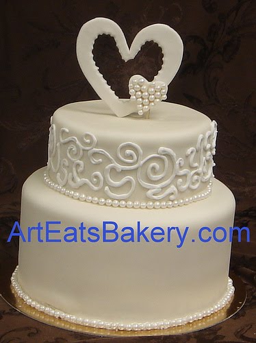 cakes pictures wedding. White Chocolate Wedding Cake Wrap with Heart and Butterflies. by http://www.flickr.com/photos/scrumptiouscakes/
