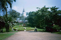 Wat Phnom ( Phnom Don Phenh )