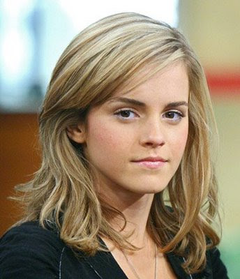 http://3.bp.blogspot.com/_XZtOBjNWtTs/S273eme0QII/AAAAAAAACDc/Tz6S-dsCKzc/s400/emma-watson.jpg