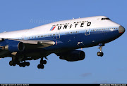 United AirlinesThat's gonna cost extra. (united plane)