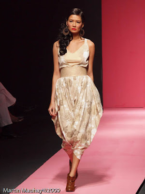 Manelle Chamian Philippine Fashion Week Spring Summer 2010 Luxewear