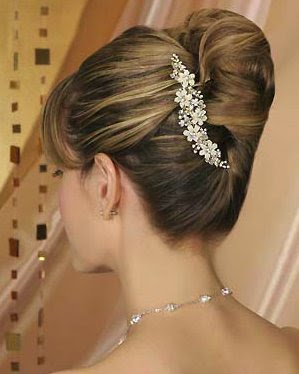 PROM HAIRSTYLE PROM HAIRSTYLE
