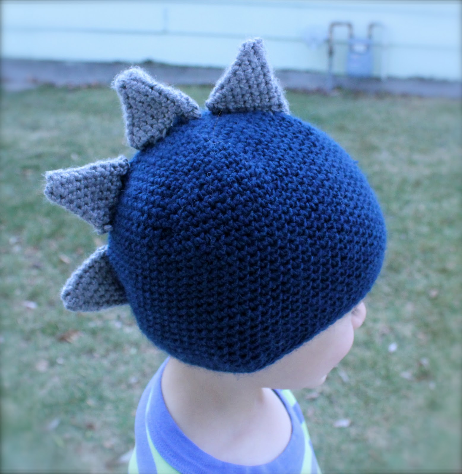 Tots and Bottoms: Stegosaurus Dinosaur Hat