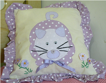 [TRAVESSEIROSGATINHO.png]