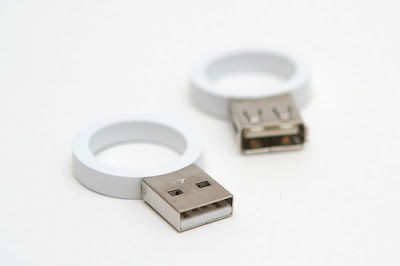 35 PEN DRIVES that Will drive you Crazy pic18551 766479 35 PEN DRIVES that Will drive you Crazy