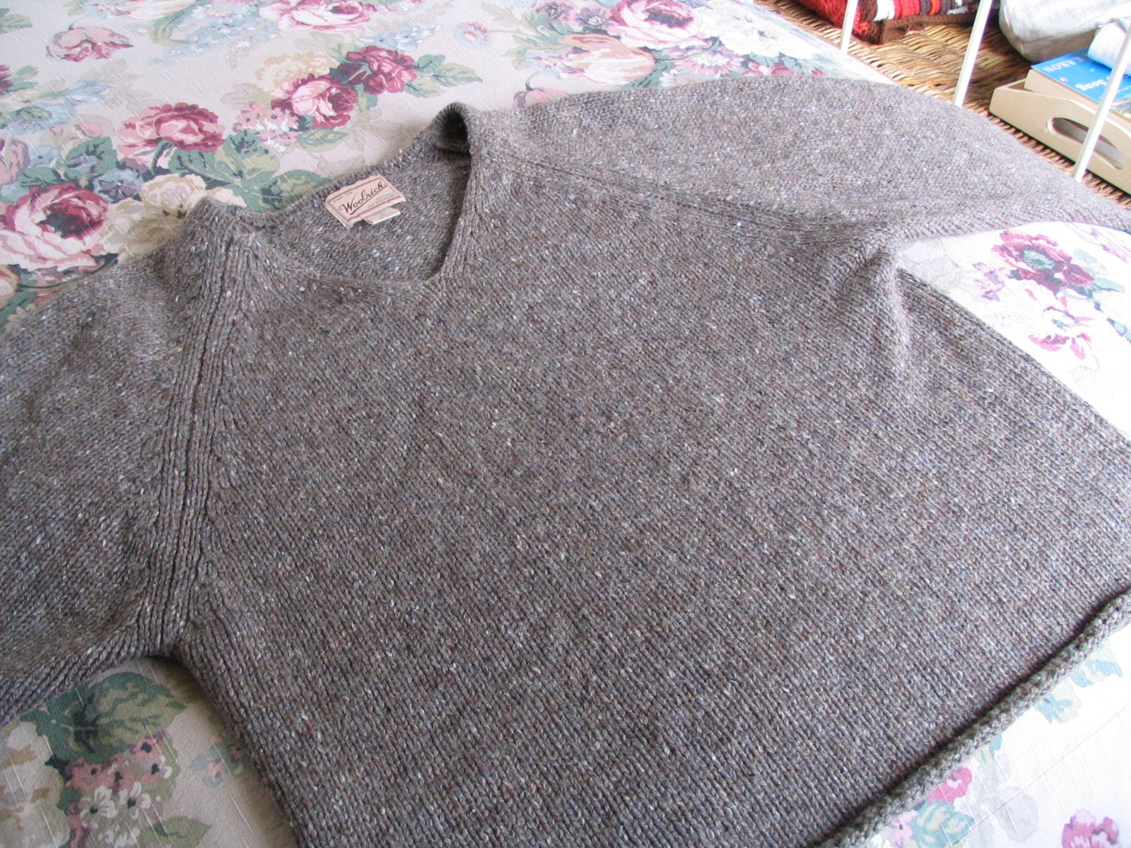 homespun living drops 10611 shawl collar sweater is finished!