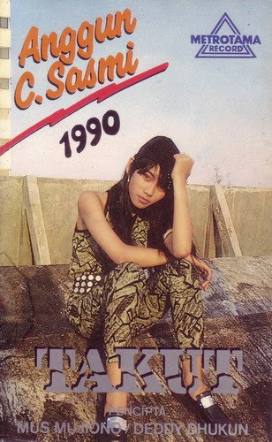 Anggun di cover single Takut