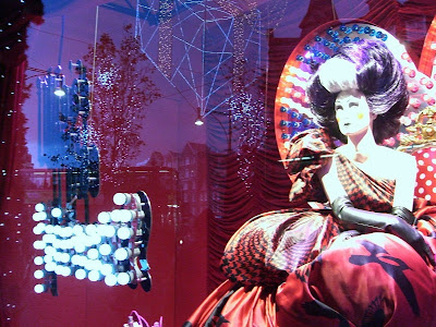 serenechoo.com: Christmas window display at Selfridges