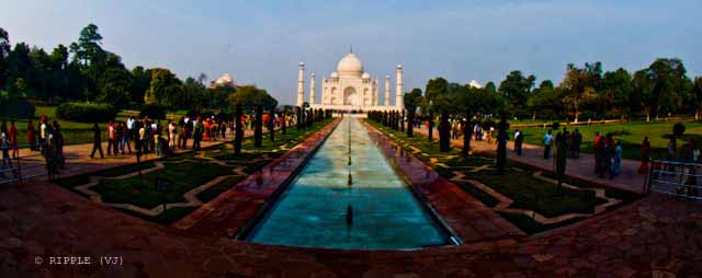 [One+day+Trip+from+Delhi+to+Agra+to+see+Tajmahal-6.jpg]
