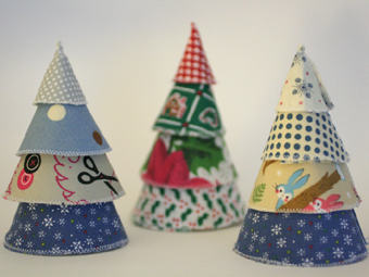 [fabric christmas trees BLOG.jpg]